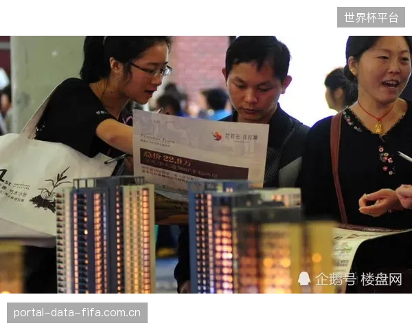 告别佣金模式：向俱乐部与品牌方提供基于信用数据的年度订阅式咨询服务，正成为中介机构的新增长点